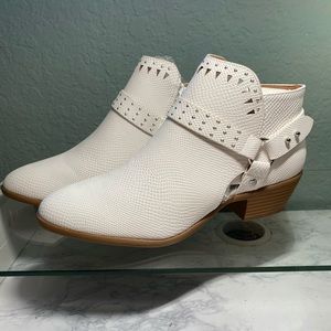 Qupid White Studded Cutout Boots